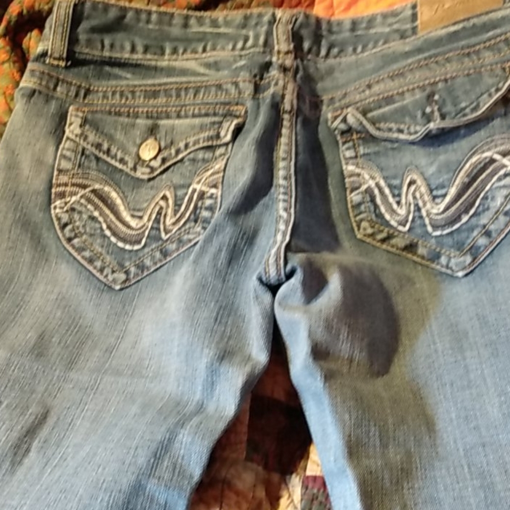 Jeans - Picture 2 of 2